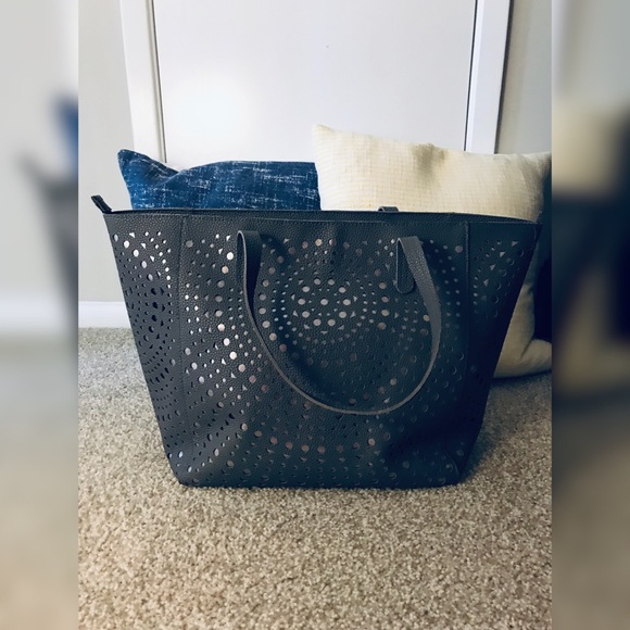 Bath & Body Works Handbags - Throw-All Tote